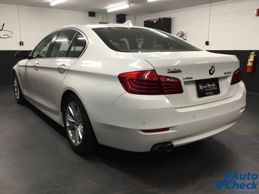 Used 2016 BMW 528i xDrive Sedan AWD/4WD image 5