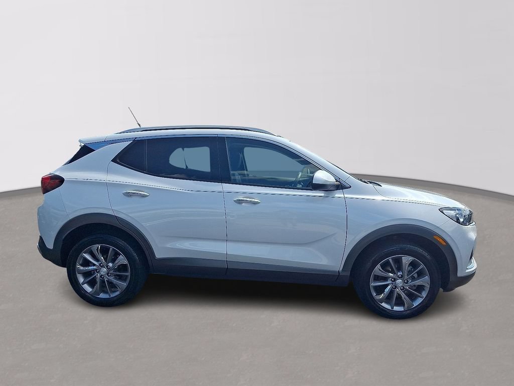 Certified 2022 Buick Encore GX Essence w/ Experience Buick Package AWD/4WD image 7