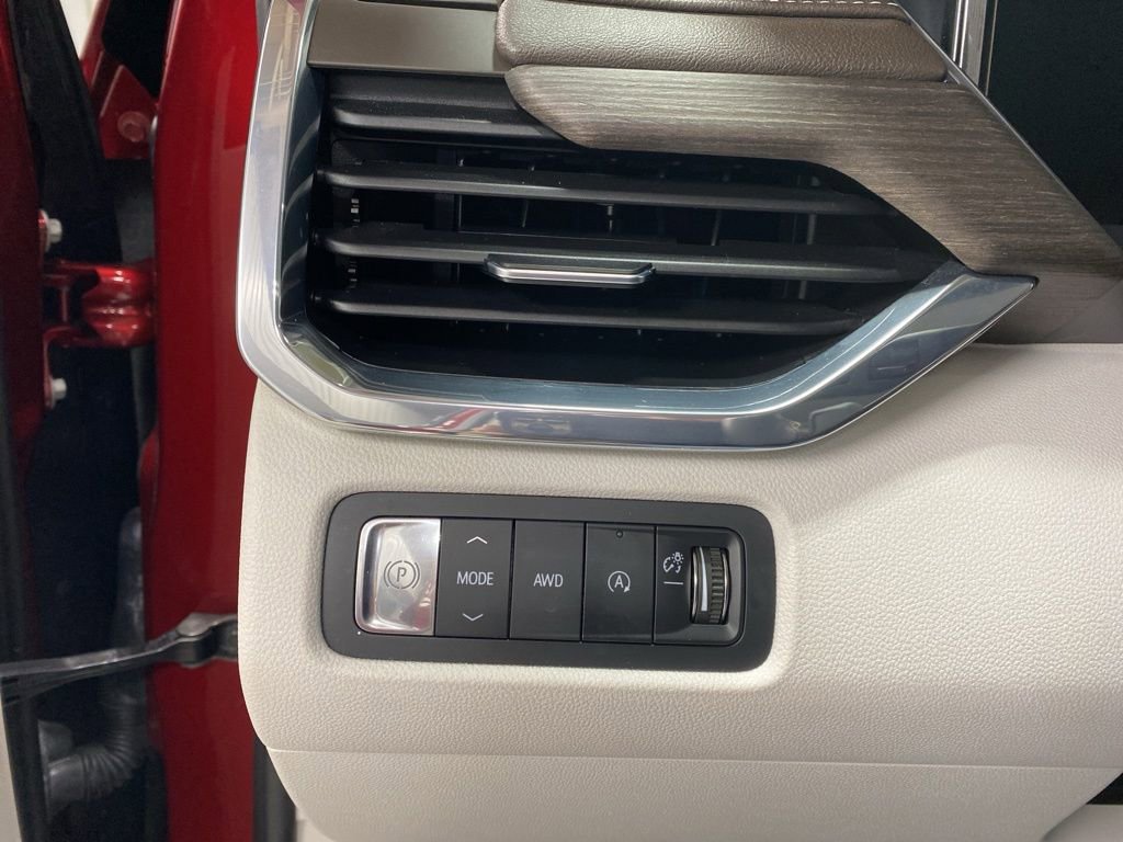 Certified 2024 GMC Acadia Denali w/ Super Cruise Package image 40