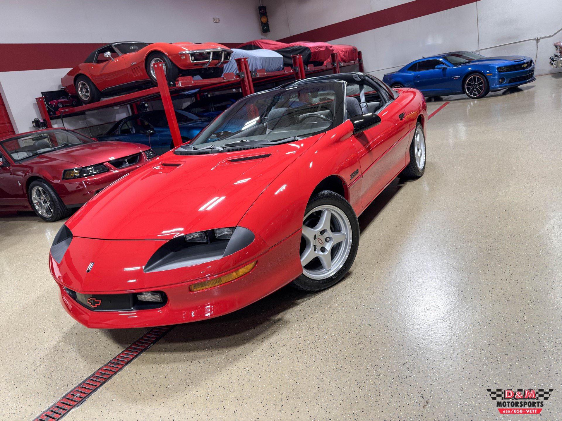 Used 1994 Chevrolet Camaro Z28 RWD image 31