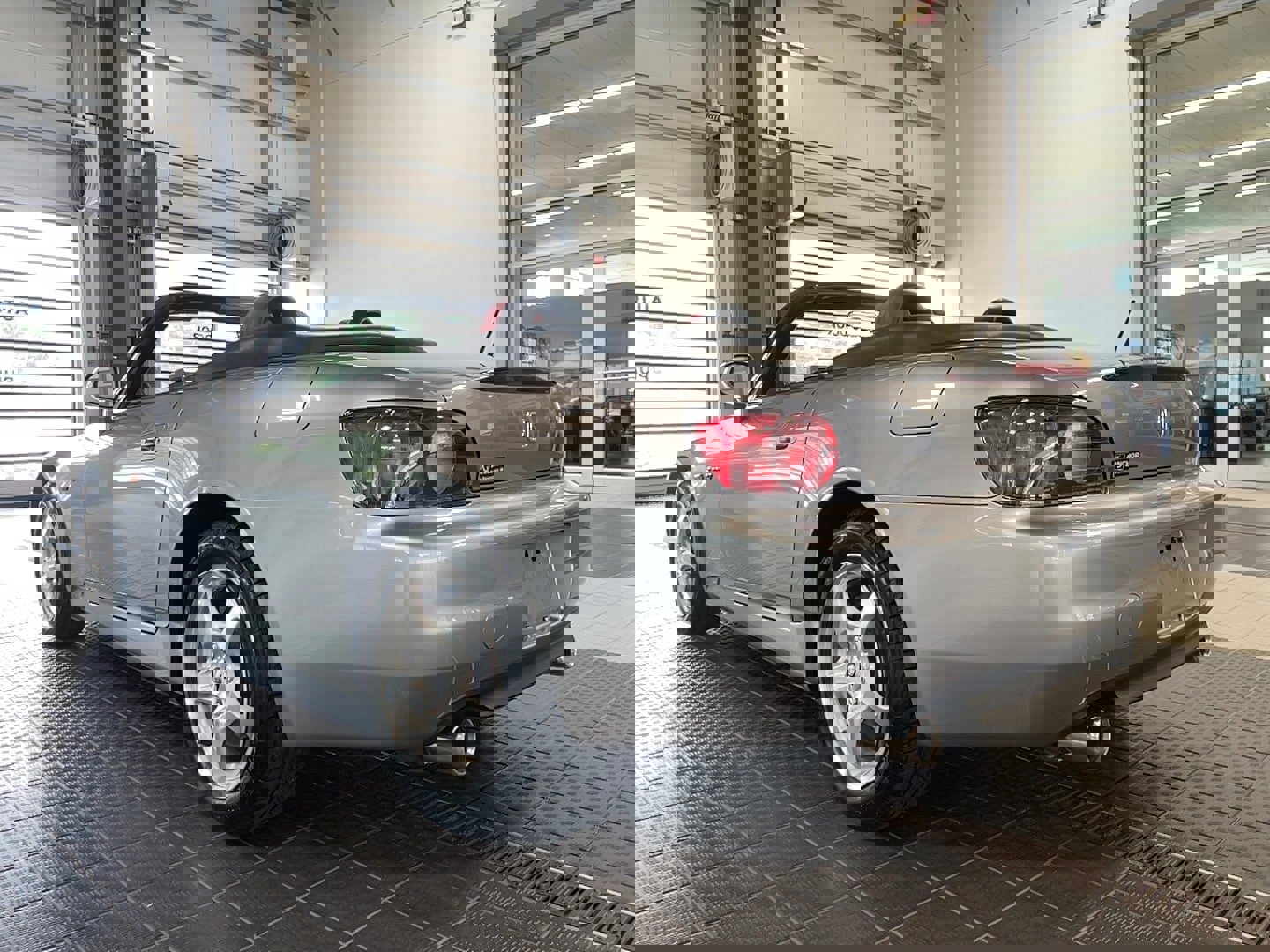 Used 2001 Honda S2000 image 7