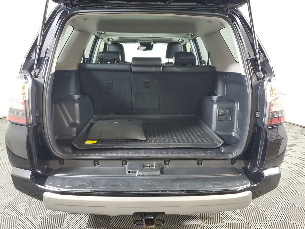 Used 2024 Toyota 4Runner TRD Off-Road Premium w/ Moonroof Package AWD/4WD image 8