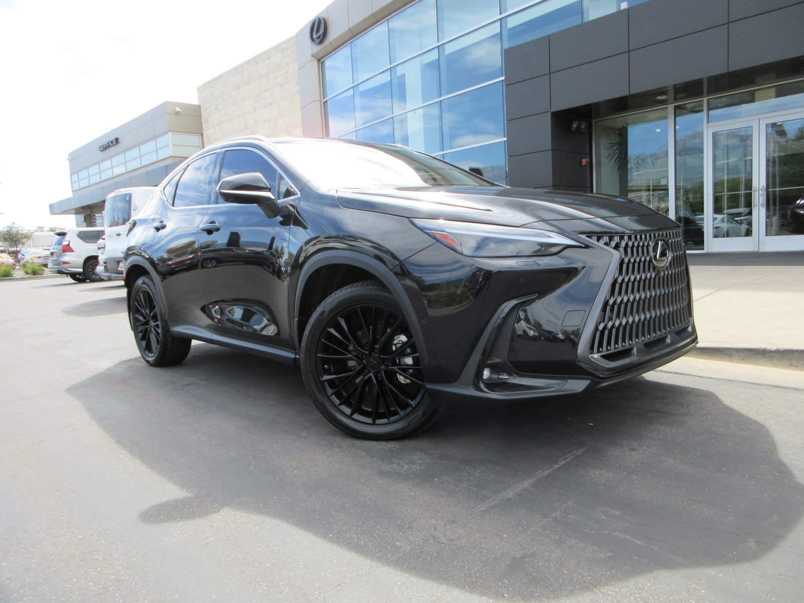 Used 2025 Lexus NX 350h AWD w/ Cold Area Package image 13