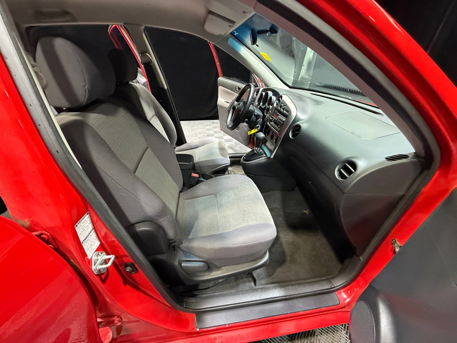 Used 2003 Toyota Matrix AWD image 19