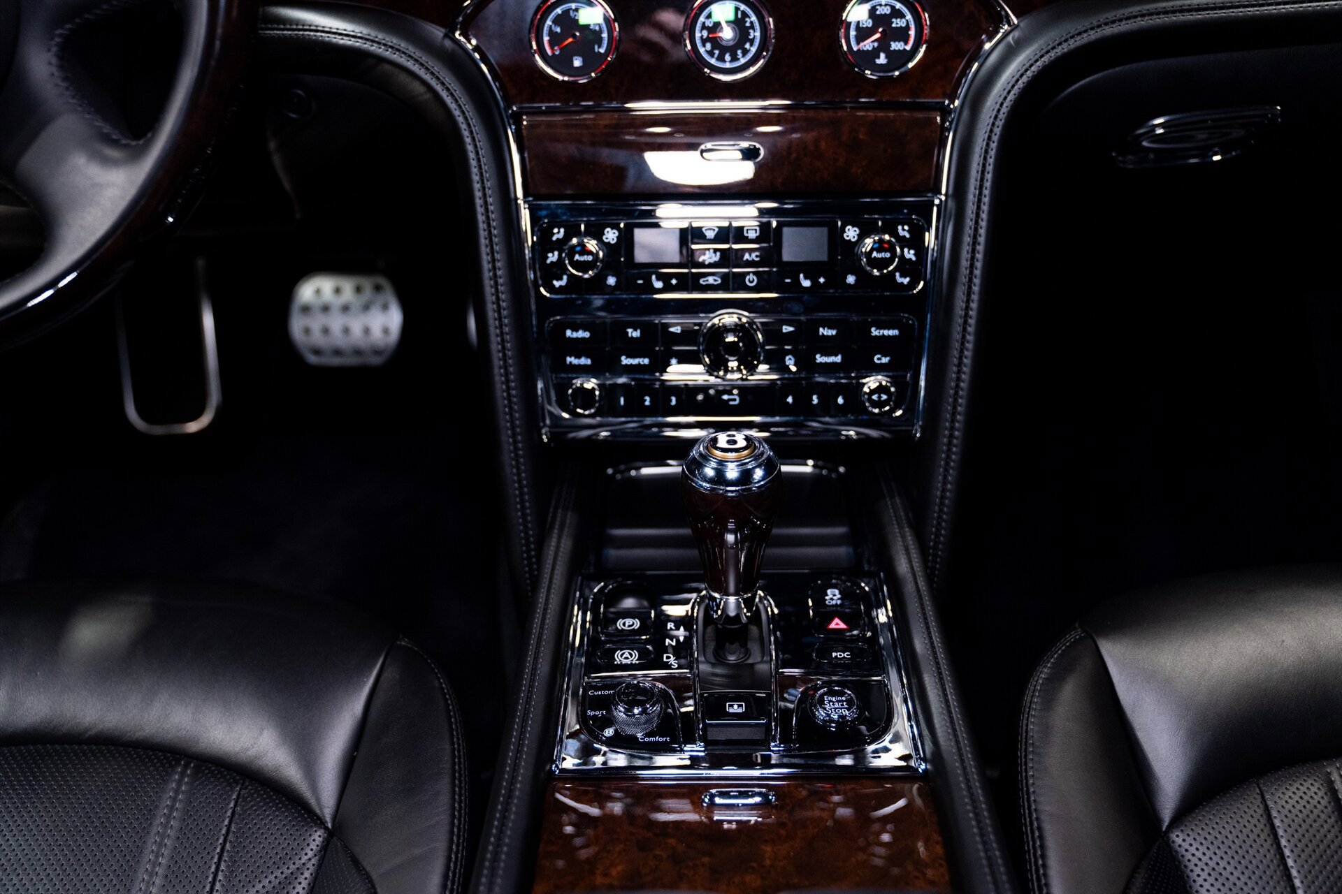 Used 2019 Bentley Mulsanne RWD image 13
