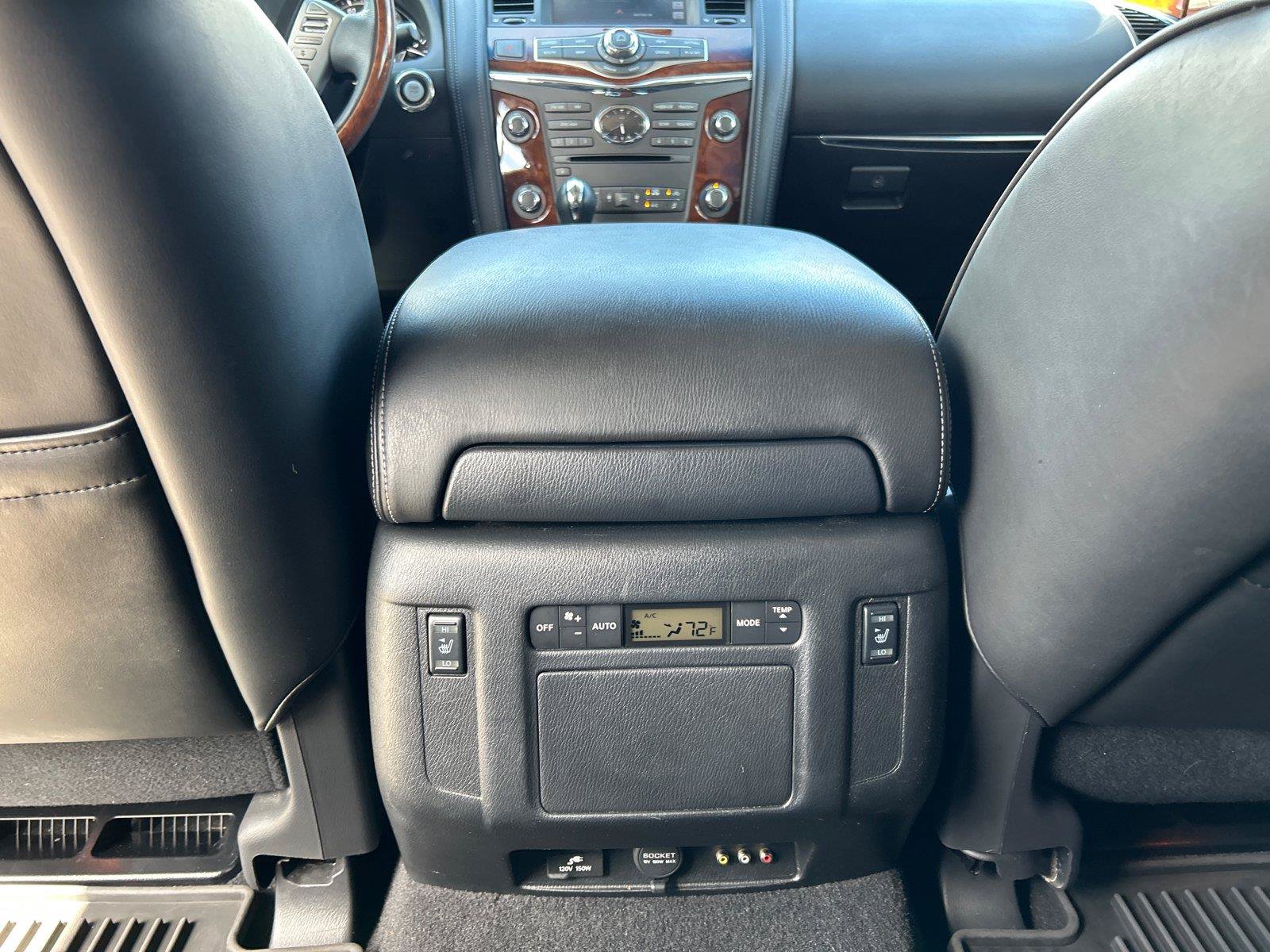 Used 2015 INFINITI QX80 4WD w/ Deluxe Technology Package image 35