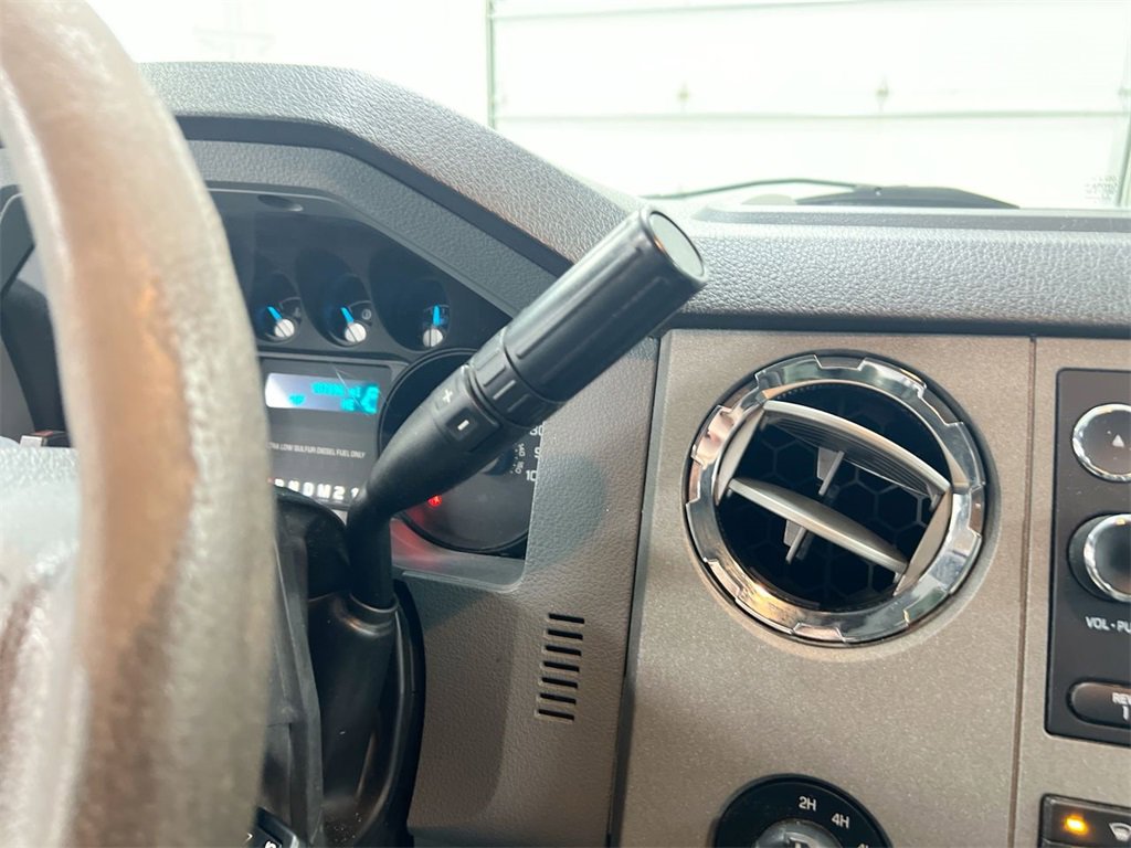 Used 2011 Ford F250 XLT w/ XLT Interior Pkg image 15