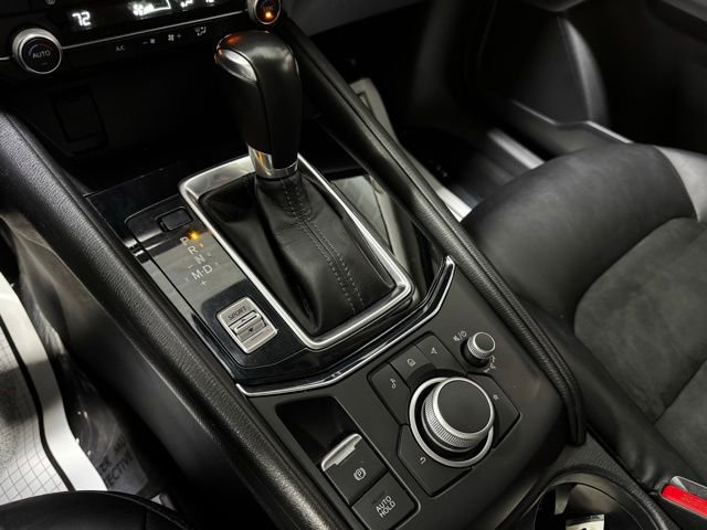 Used 2021 MAZDA CX-5 Touring image 17