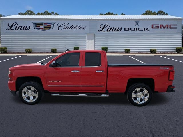 Used 2017 Chevrolet Silverado 1500 LTZ Z71 w/ LTZ Plus Package AWD/4WD image 7