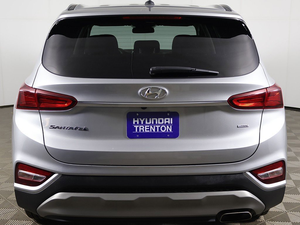 Used 2020 Hyundai Santa Fe SE image 10