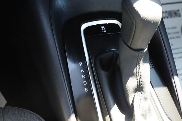Used 2025 Toyota Corolla LE FWD image 27