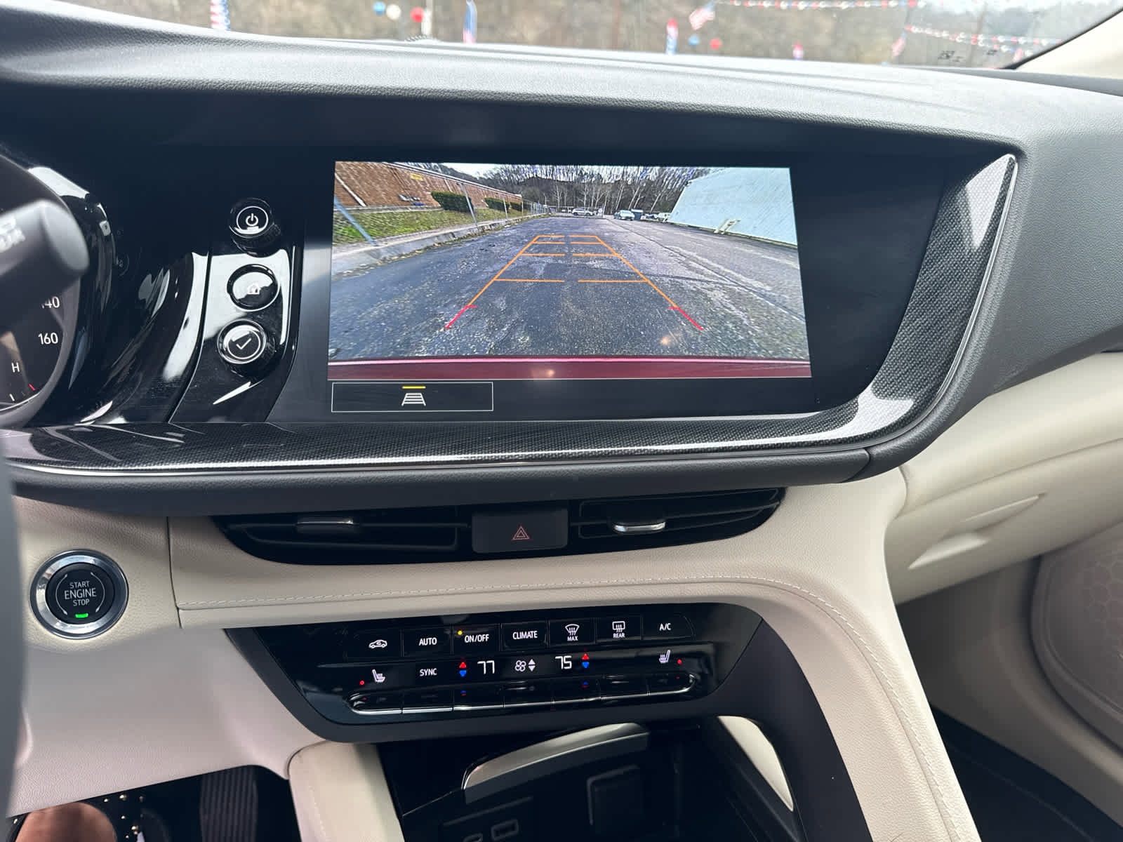 Used 2023 Buick Envision Preferred image 21