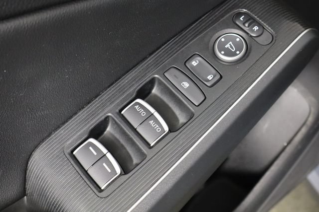 Used 2022 Honda Civic Sport Touring image 19