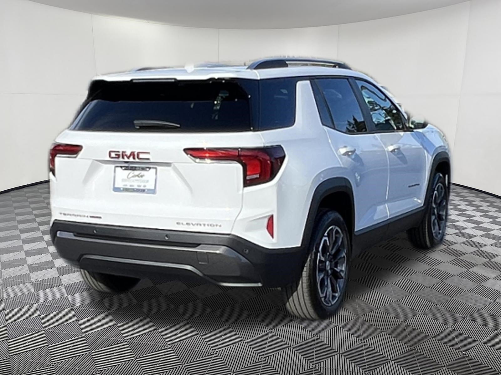 New 2027 GMC Terrain Elevation w/ Elevation Premium Package AWD/4WD image 6