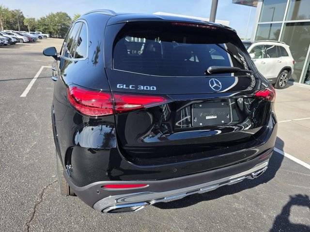 New 2026 Mercedes-Benz GLC 300 image 3