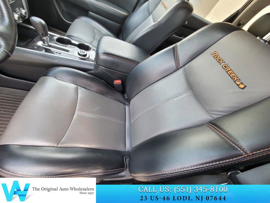 Used 2019 Nissan Pathfinder SL image 12