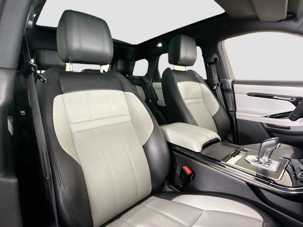 Used 2020 Land Rover Range Rover Evoque R-Dynamic SE AWD/4WD image 14