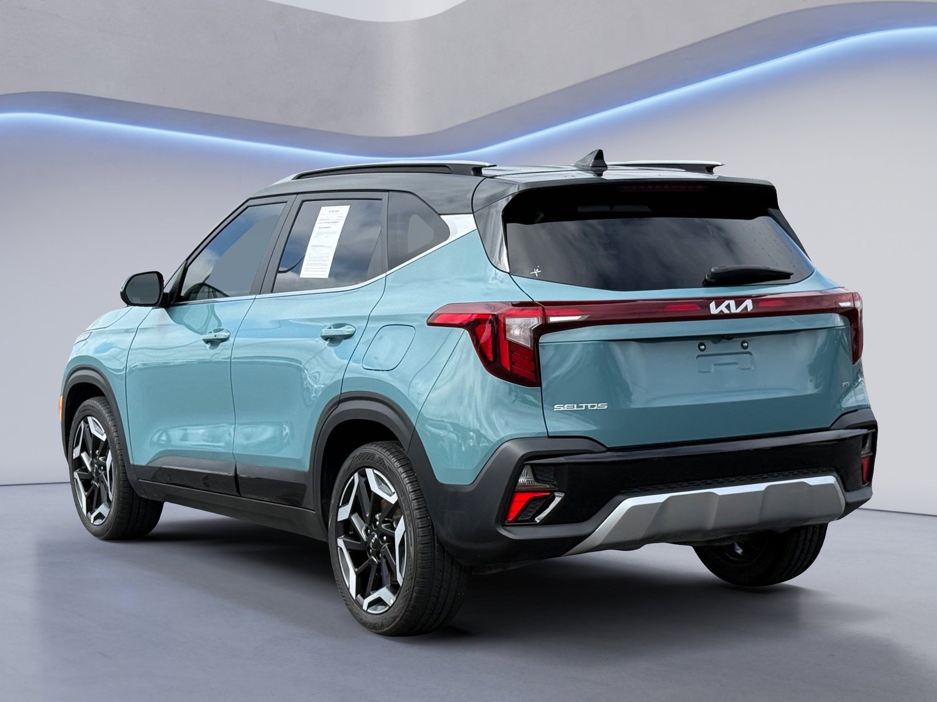Used 2024 Kia Seltos SX AWD/4WD image 9