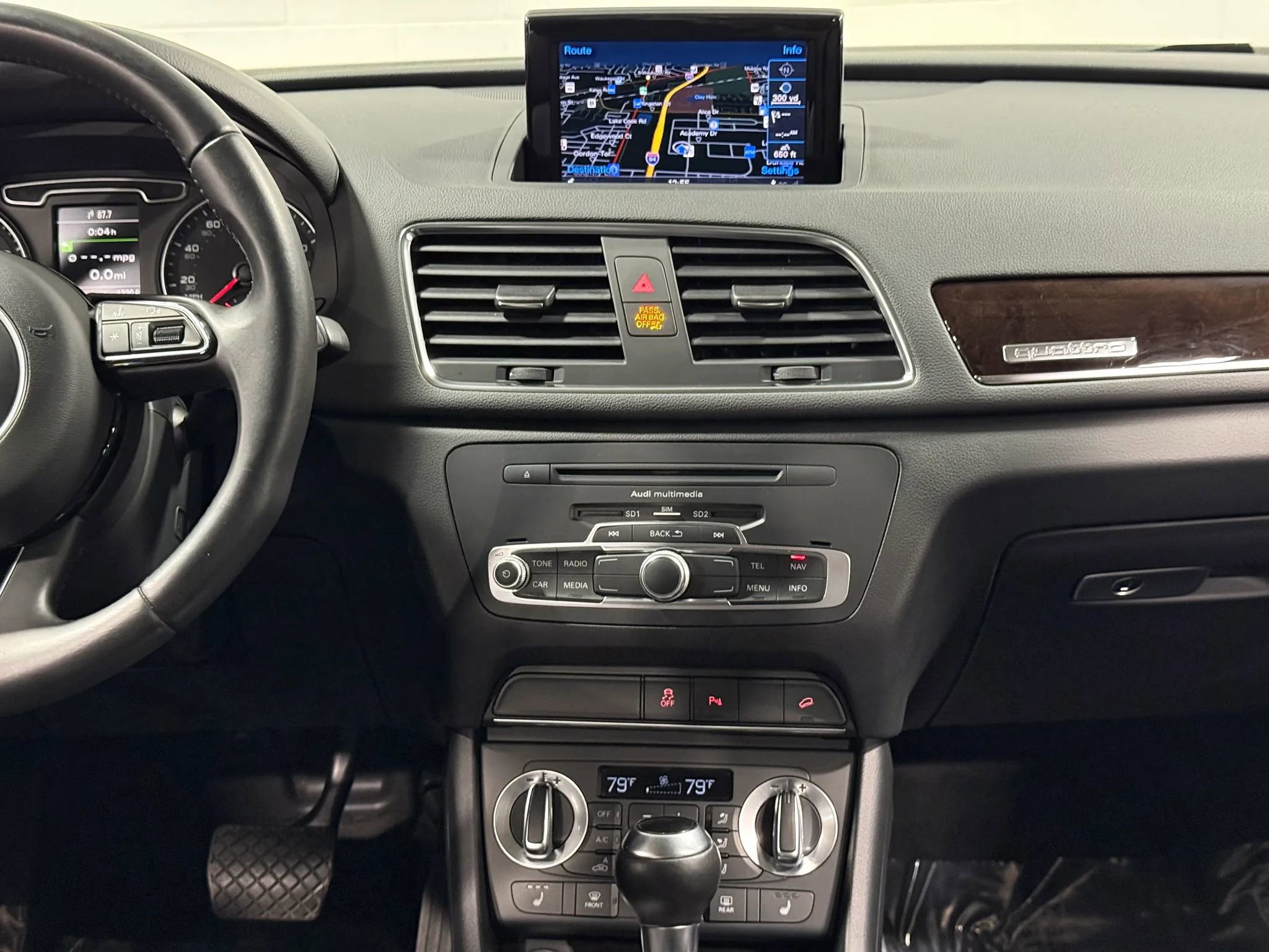 Used 2015 Audi Q3 2.0T Prestige w/ Prestige Package AWD/4WD image 41