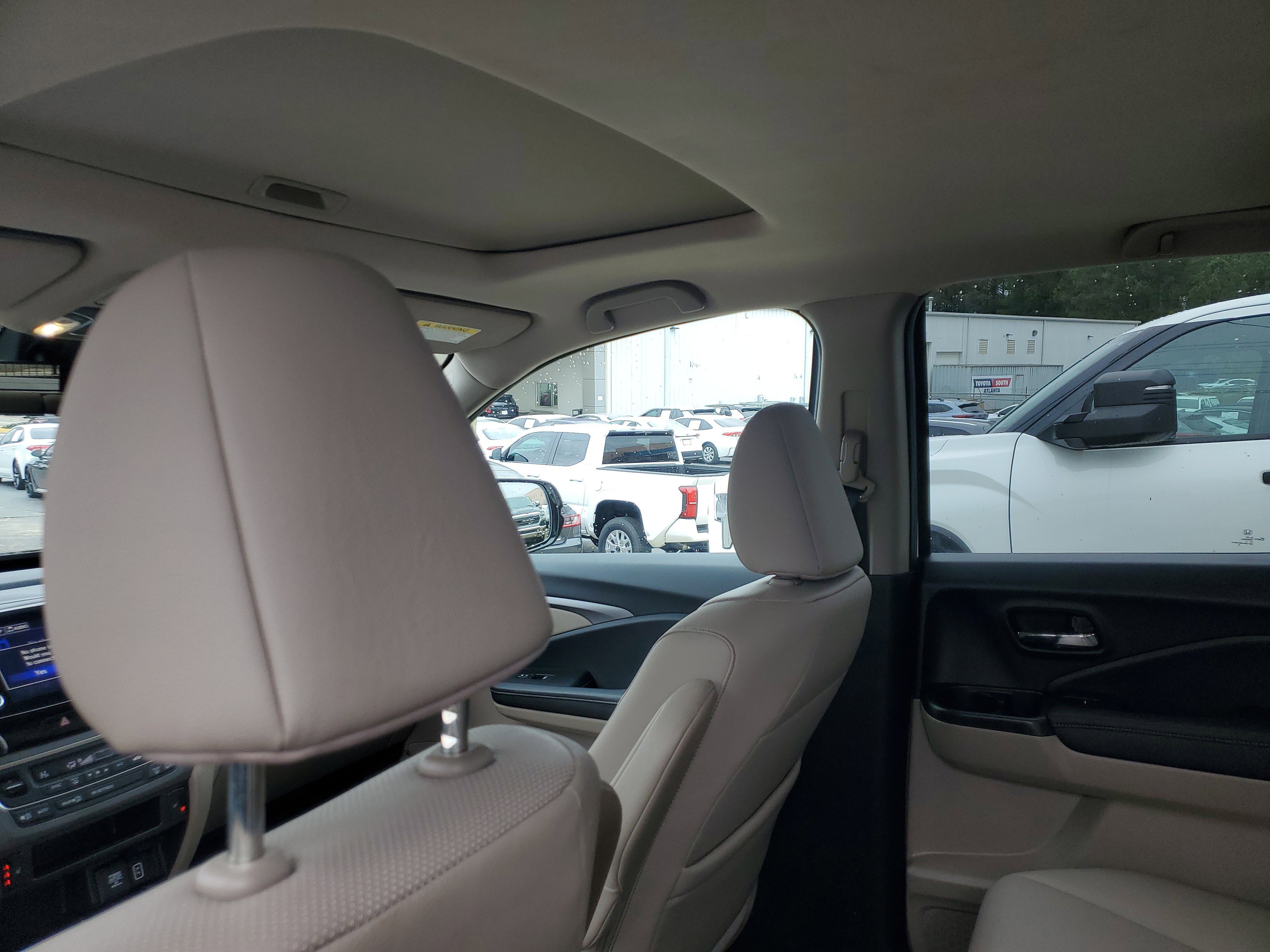 Used 2023 Honda Ridgeline RTL-E image 11