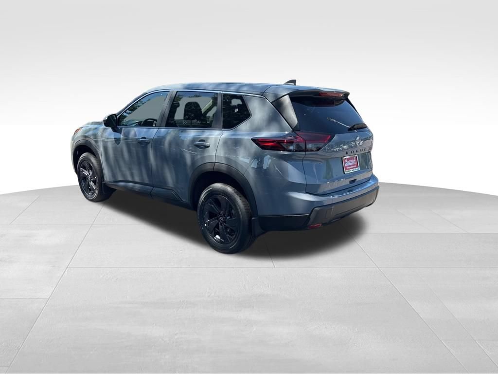New 2026 Nissan Rogue SV w/ Cold Weather Package FWD image 2