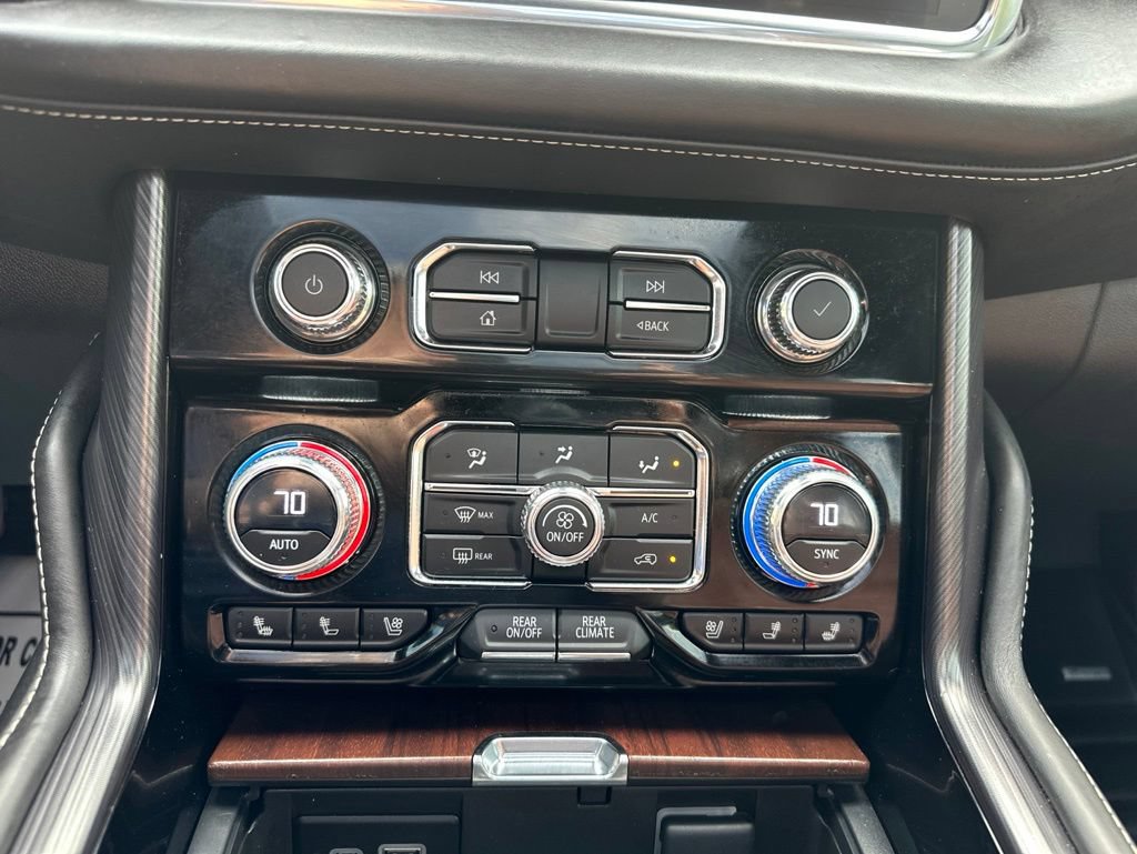 Certified 2023 GMC Yukon XL Denali Ultimate AWD/4WD image 4