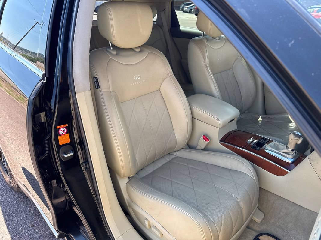 Used 2009 INFINITI FX35 AWD w/ Technology Pkg image 19