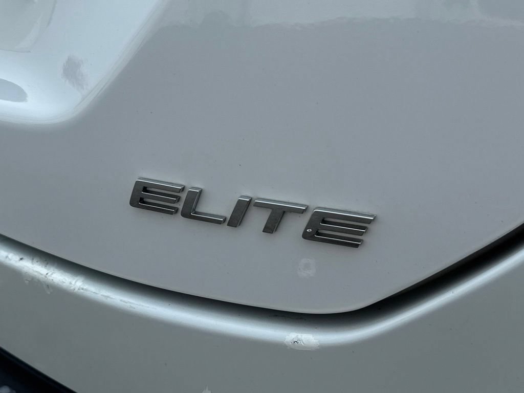 Used 2025 Honda Pilot Elite image 10