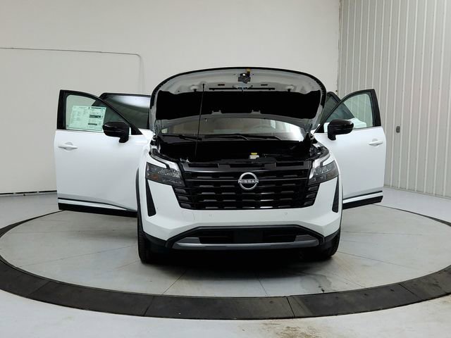 New 2026 Nissan Pathfinder Platinum image 10