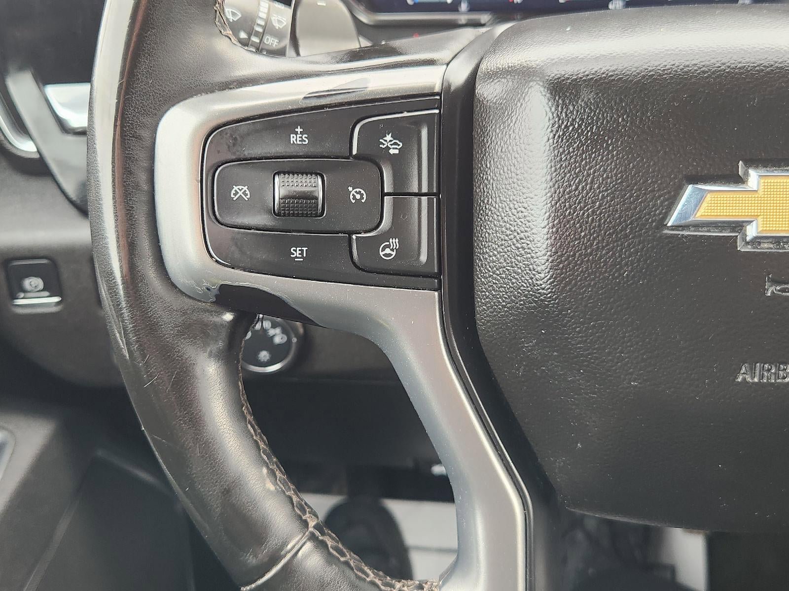 Used 2025 Chevrolet Silverado 1500 LT image 12
