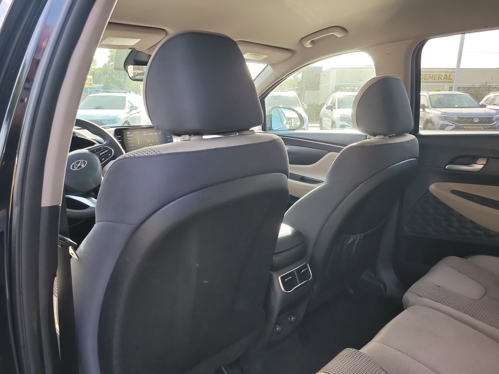 Used 2022 Hyundai Santa Fe SEL image 13