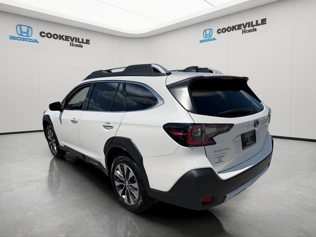 Used 2025 Subaru Outback Touring XT AWD/4WD image 10