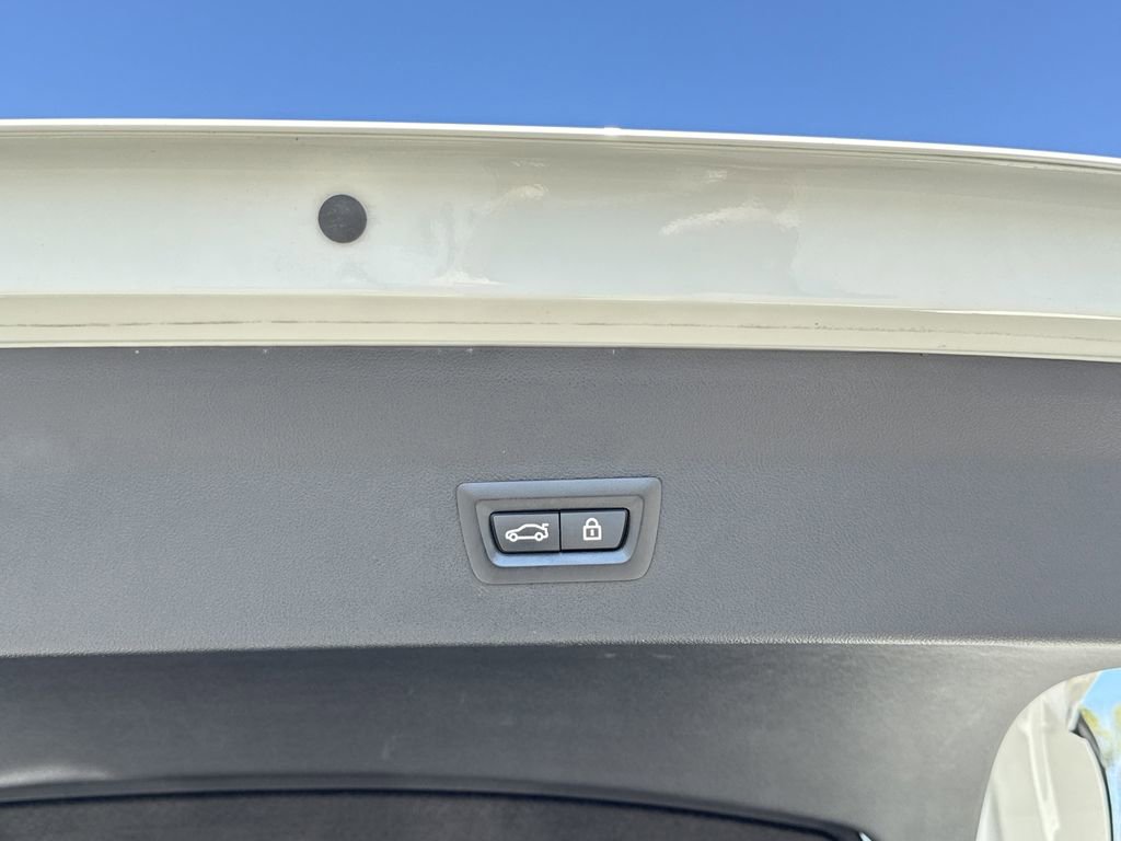 Used 2022 BMW X4 xDrive30i w/ Premium Package 2 image 22