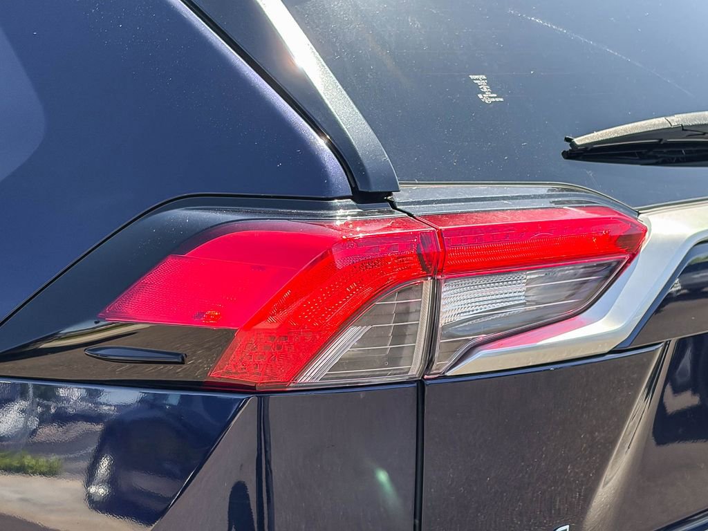Used 2019 Toyota RAV4 Limited w/ All Weather Liner Package image 8