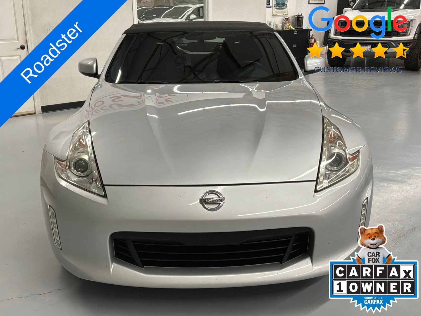 Used 2015 Nissan 370Z Roadster RWD image 10