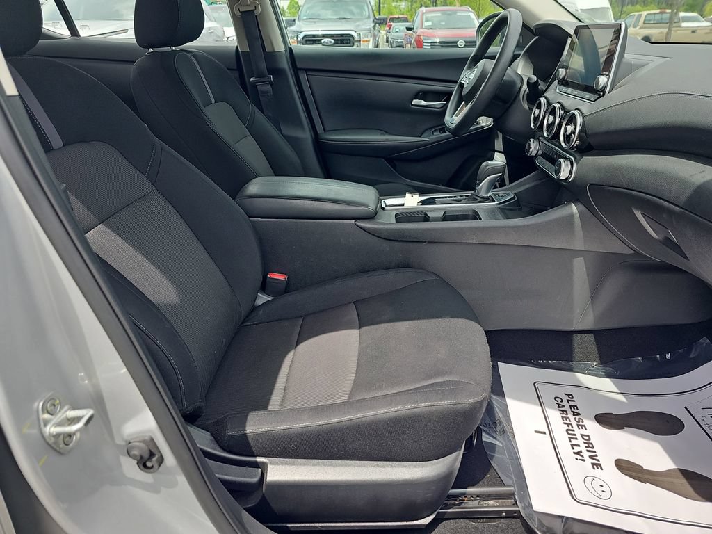 Used 2023 Nissan Sentra SV FWD image 14