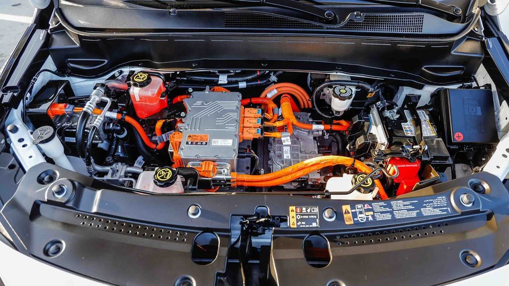 Used 2023 Chevrolet Bolt EUV Premier w/ Redline Edition image 31