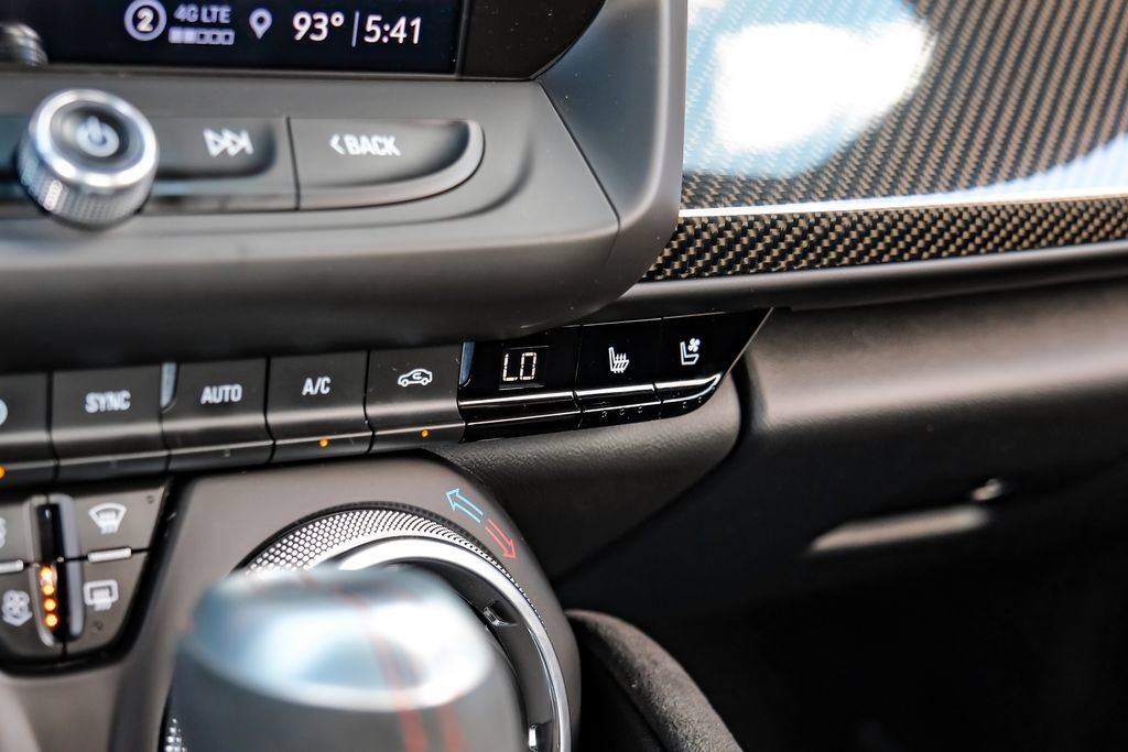 Used 2022 Chevrolet Camaro ZL1 RWD image 29