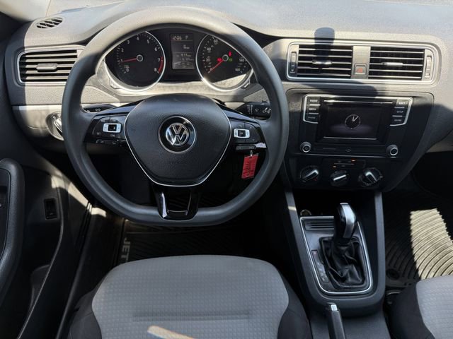 Used 2017 Volkswagen Jetta S FWD image 11