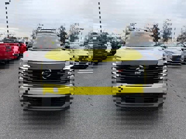 New 2025 Nissan Kicks SR image 3