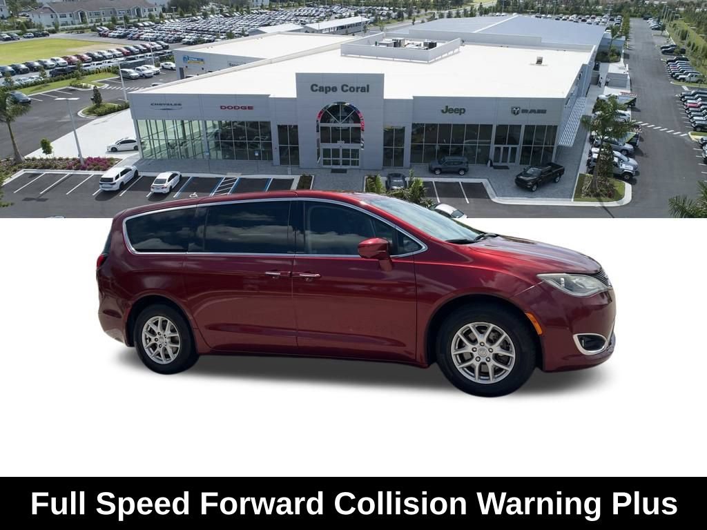 Used 2020 Chrysler Pacifica Touring w/ Advanced Safetytec Group FWD image 13