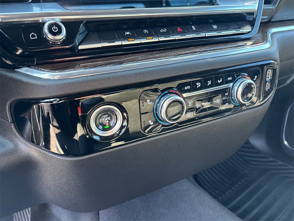 Used 2023 GMC Sierra 1500 Elevation image 17