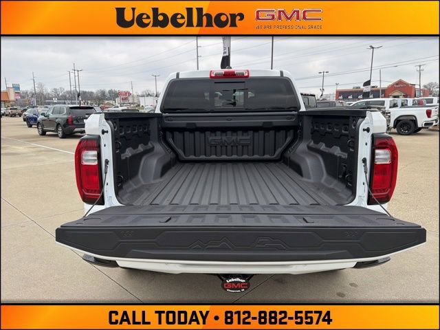 New 2026 GMC Canyon Elevation w/ Convenience Package image 9