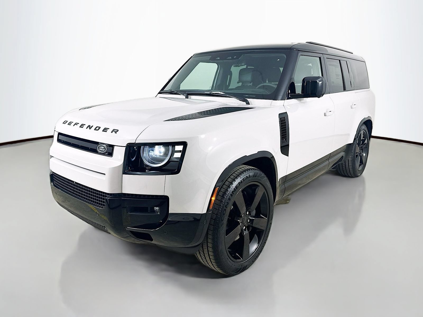 New 2026 Land Rover Defender 130 X-Dynamic SE AWD/4WD image 1