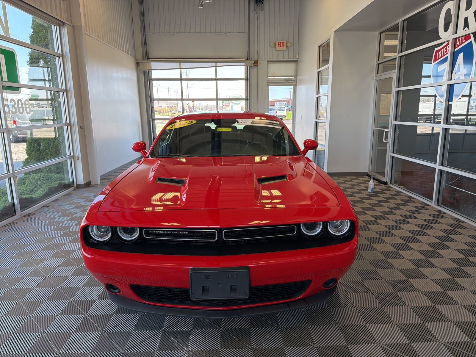Used 2023 Dodge Challenger SXT RWD image 2