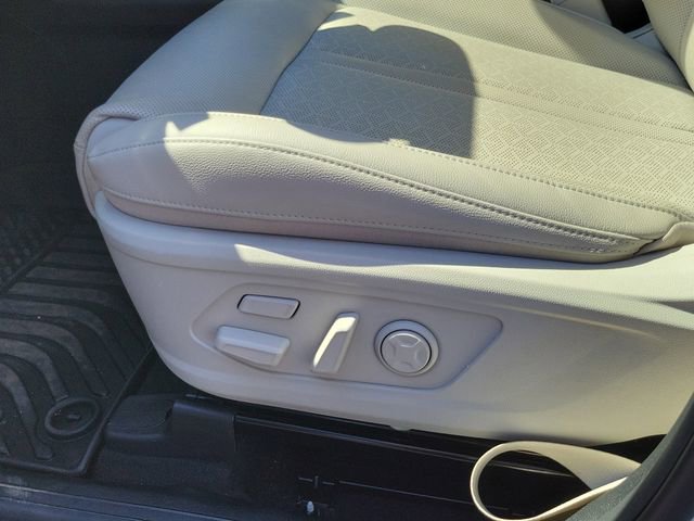 Certified 2024 Kia Sorento SX Prestige AWD/4WD image 10