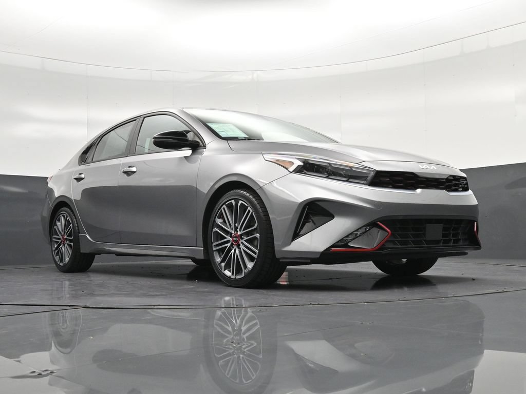 Used 2024 Kia Forte GT FWD image 31