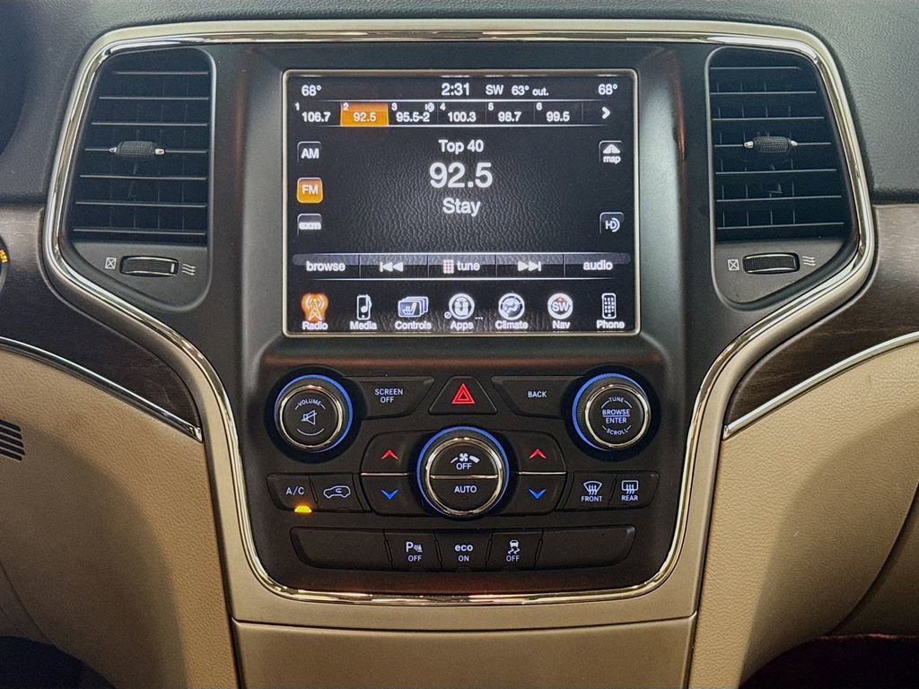 Used 2015 Jeep Grand Cherokee Limited image 15