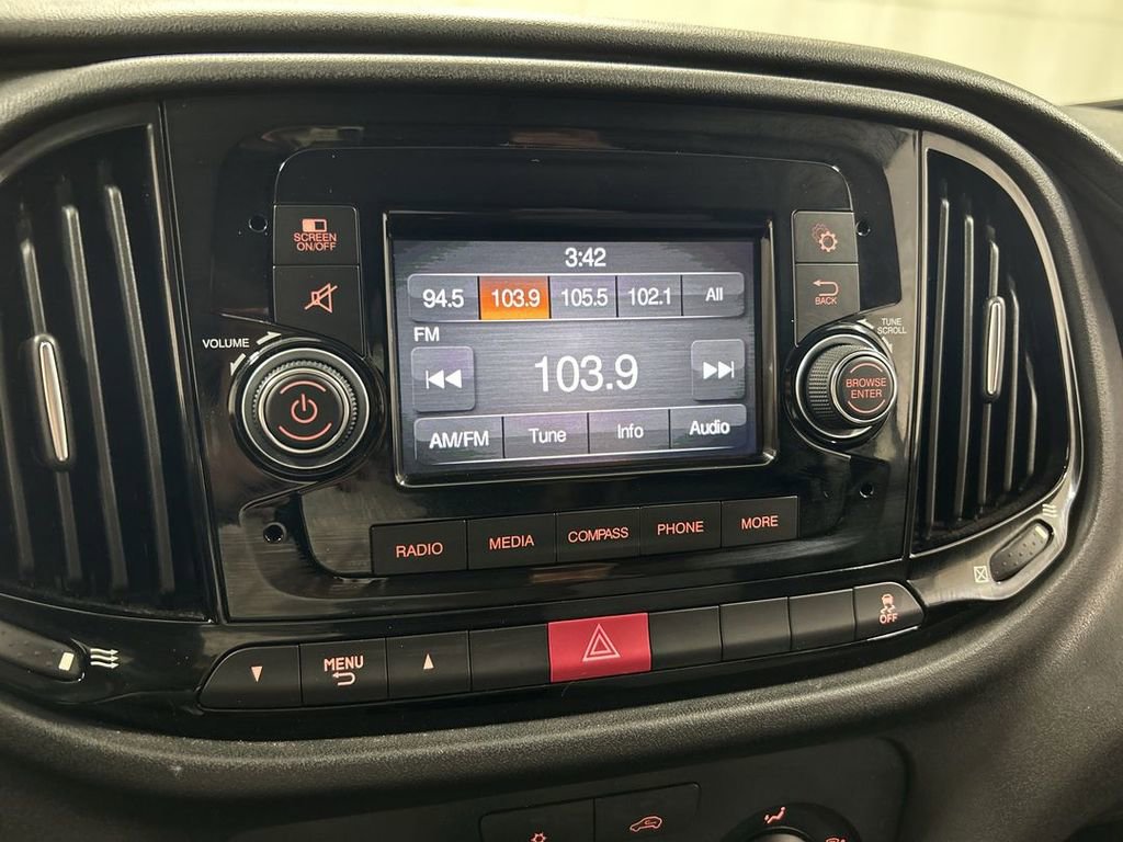 Used 2019 RAM ProMaster City Tradesman FWD image 14