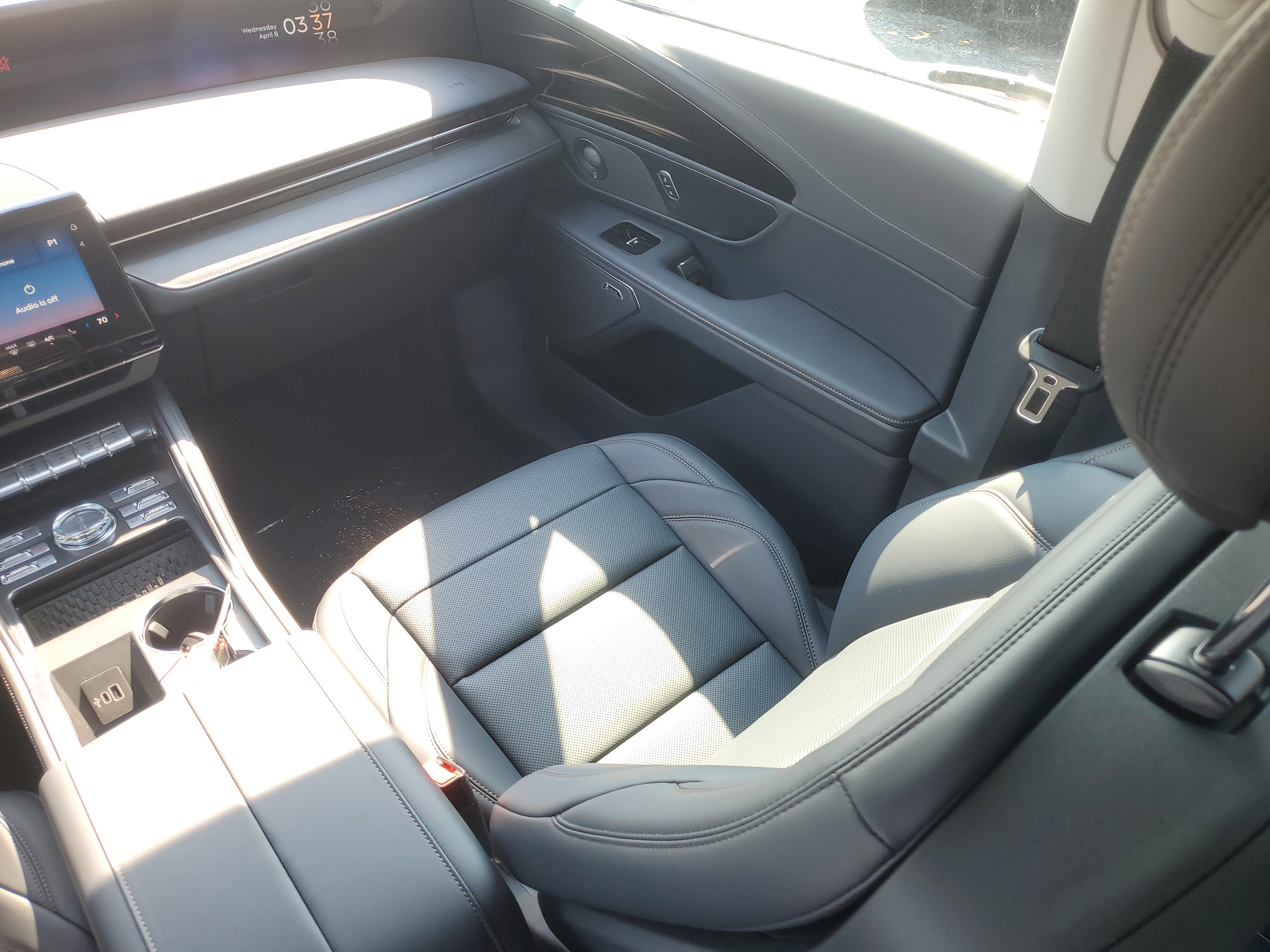 New 2026 Lincoln Nautilus Premier w/ Equipment Group 102A AWD/4WD image 28